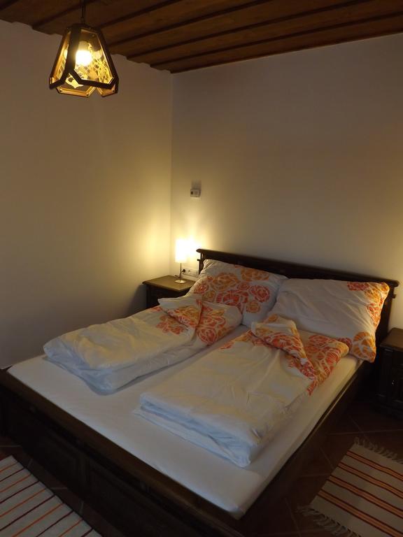 Nagybajcsi Körtefa Vendégház Habitación foto