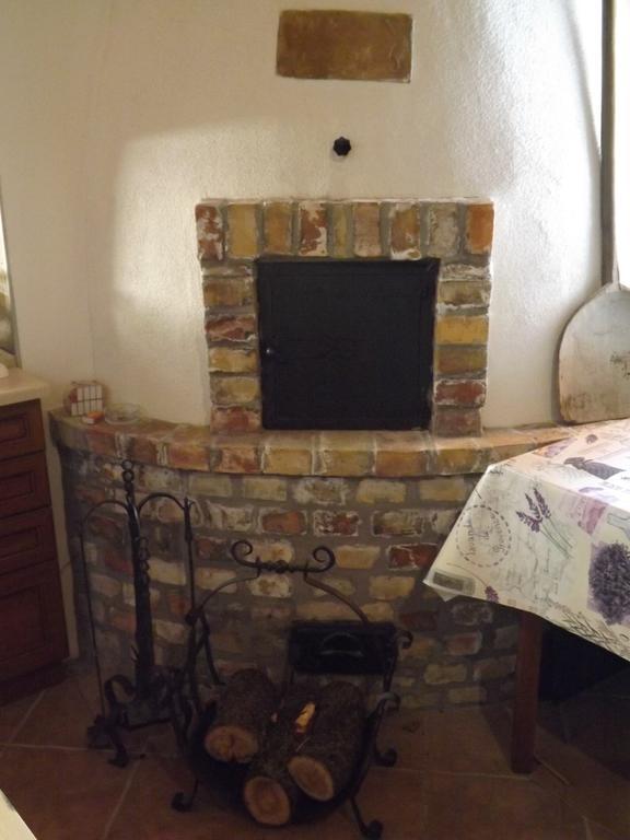 Nagybajcsi Körtefa Vendégház Habitación foto